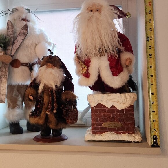 Santa Figurine - Picture 9 of 9